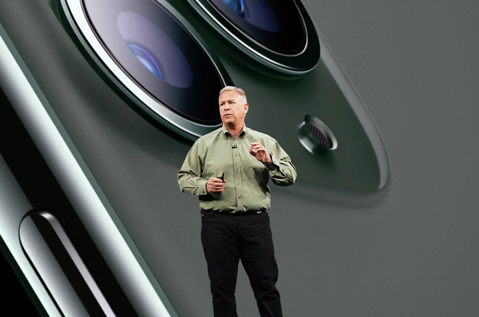 Apple Reassigns Oversight of App Store and Apple Events